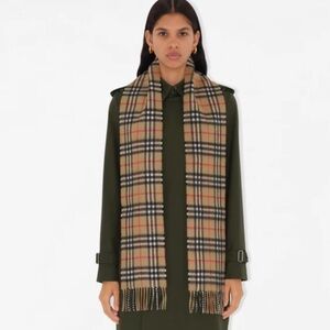 Burberry Narrow Check Scarf